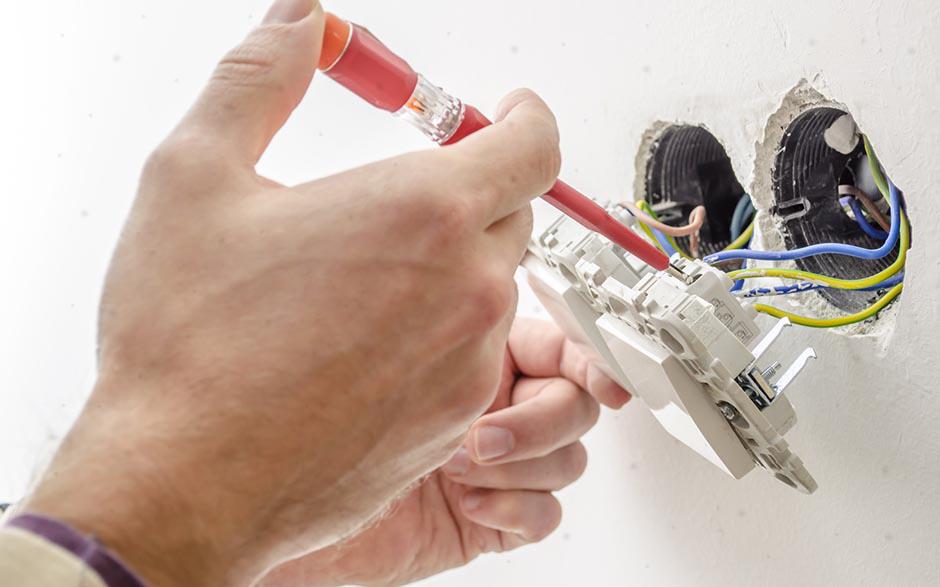 recherche travail électricien bâtiment Nanterre